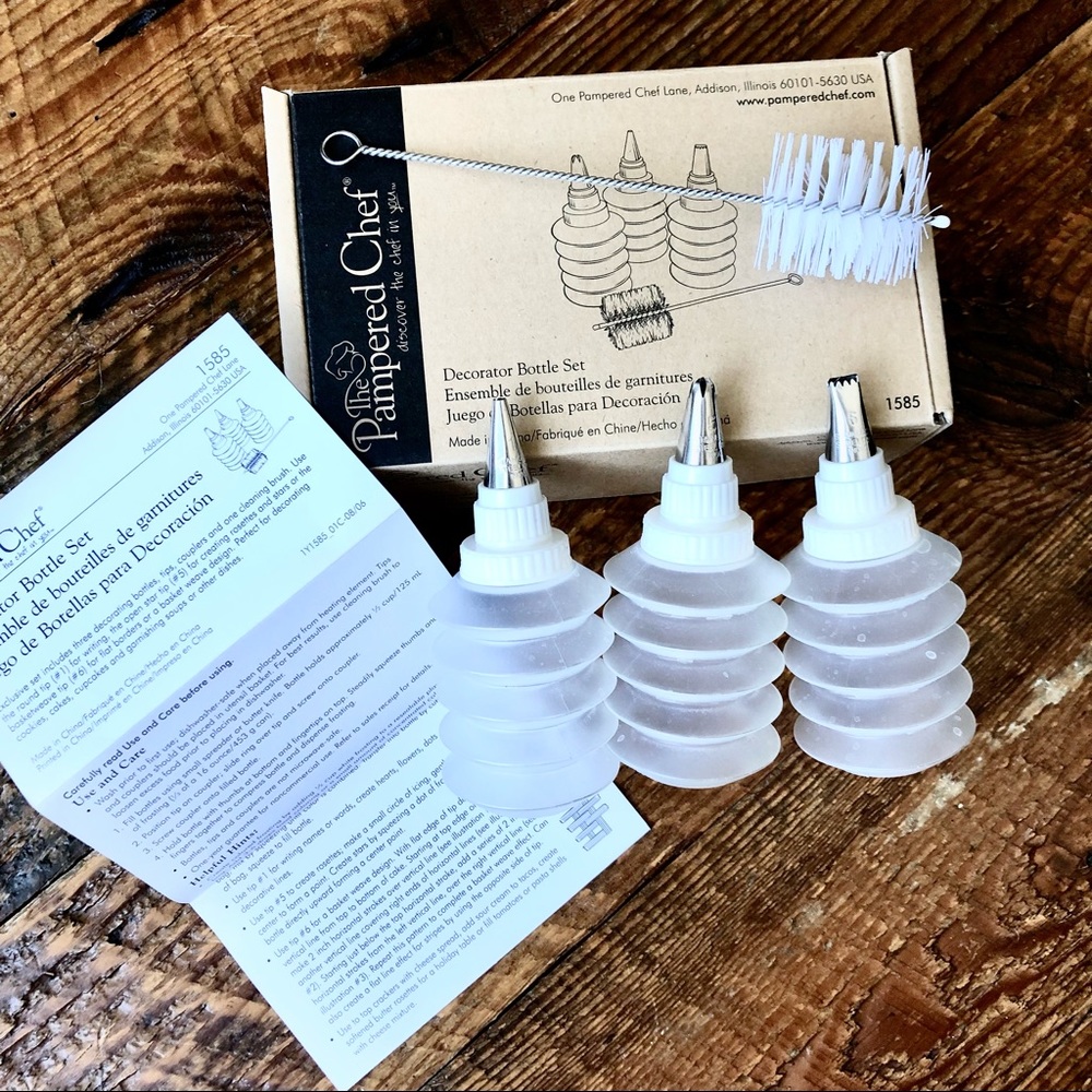 Pampered Chef Decorator Bottle Set #1585